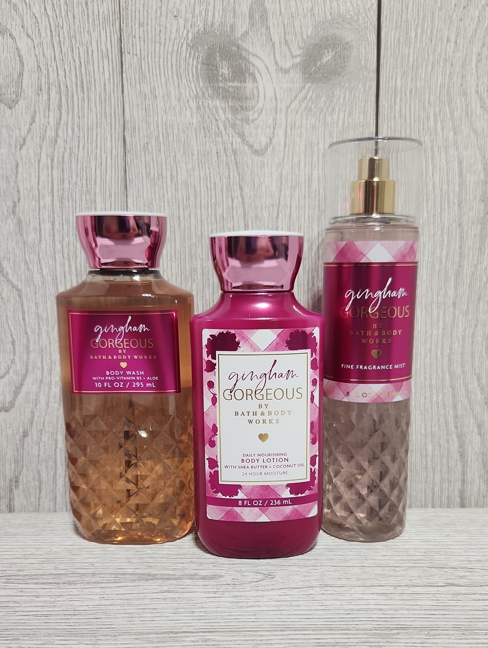 Bath & Body Works Gingham Gorgeous 3pc Gift Set Body Wash, Lotion, Mist